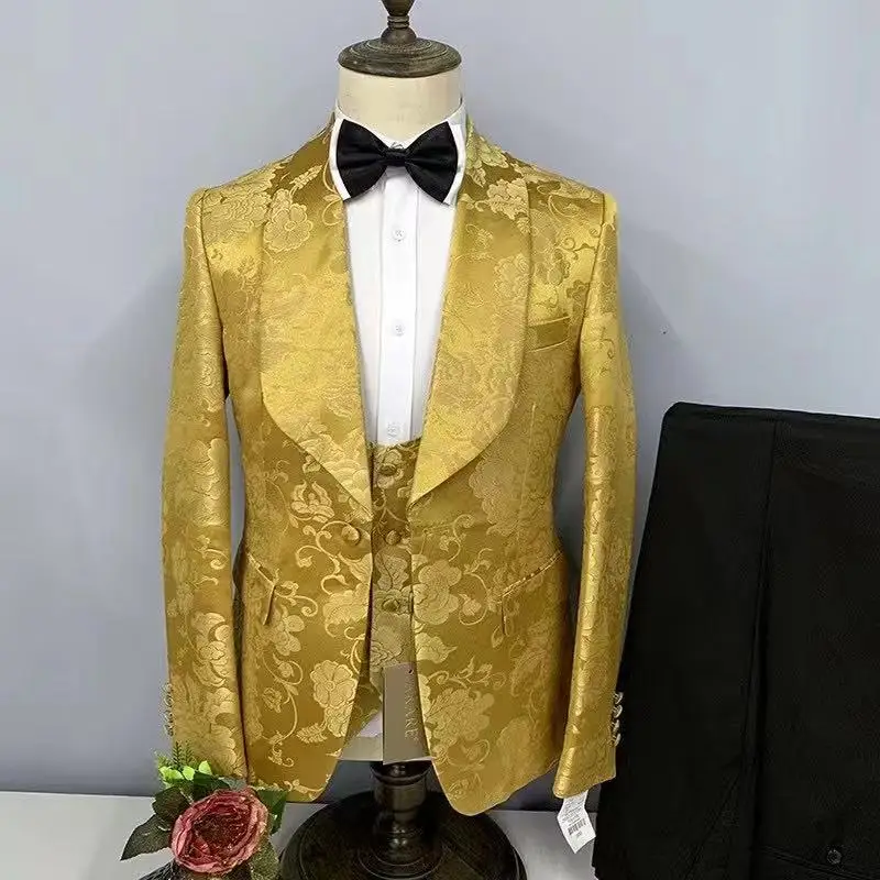 Tailor made groom golden jacquard wedding suits men slim fit 3-piece man business party fashion Male Blazer Jacket + vest +pants
Tailor made groom golden jacquard wedding suits men slim fit 3-piece man business party fashion Male Blazer Jacket + vest +pants