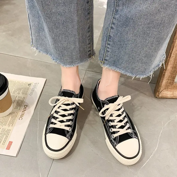 Spring New Versatile Korean Style Skateboard Shoes Low Top Student Minimalist Canvas Shoes Women's Shoes sneakers
Spring New Versatile Korean Style Skateboard Shoes Low Top Student Minimalist Canvas Shoes Women's Shoes sneakers
