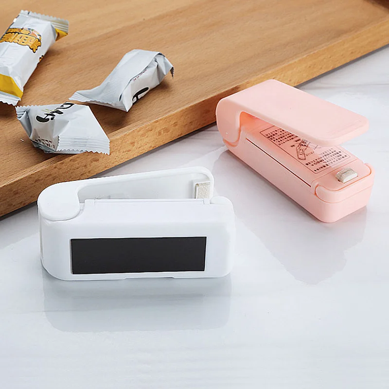 Z80 Portable/Mini Sealer Sealing Machine for Plastic Bags Sealing Food Preservation Kitchen Storage Sealer Pack for Home Snack
Z80 Portable/Mini Sealer Sealing Machine for Plastic Bags Sealing Food Preservation Kitchen Storage Sealer Pack for Home Snack