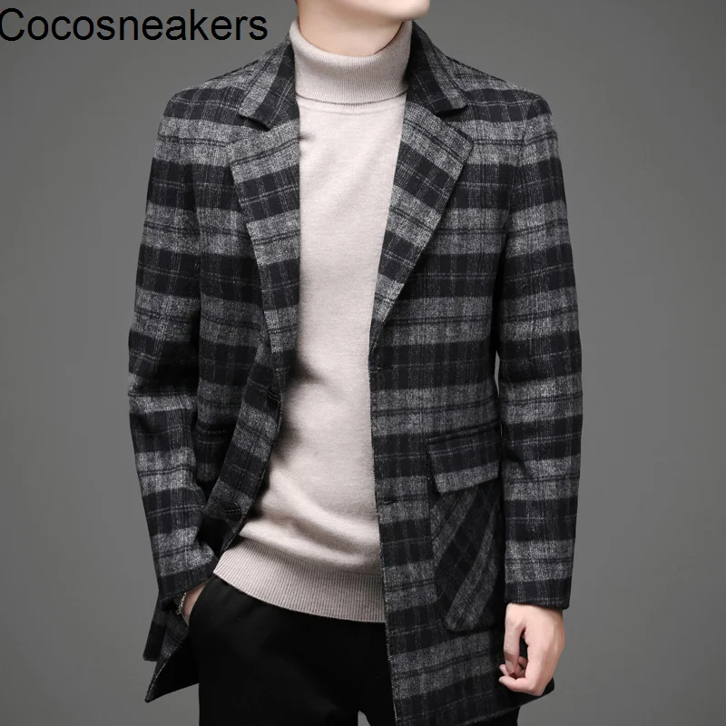 Зимнее кашемировое пальто для мужчин средней и длинной, Корейская клетчатая высококлассная Молодежная утепленная двухсторонняя твидовая ... 
Зимнее кашемировое пальто для мужчин средней и длинной, Корейская клетчатая высококлассная Молодежная утепленная двухсторонняя твидовая ...