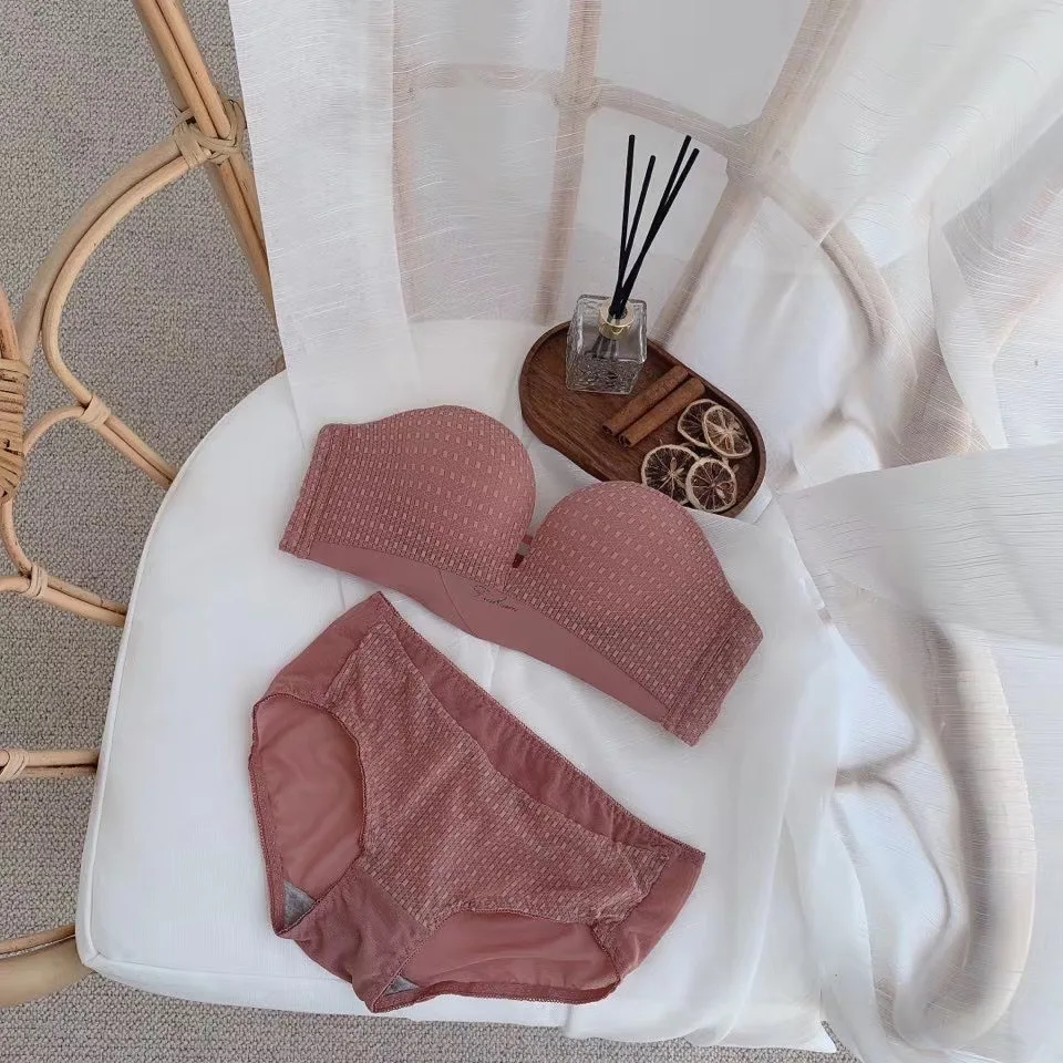 Small Chest Gathered Palm Cup Without Steel Ring Without Shoulder Strap Non Slip Bra Without Steel Ring Gathered Girl Underwear
Small Chest Gathered Palm Cup Without Steel Ring Without Shoulder Strap Non Slip Bra Without Steel Ring Gathered Girl Underwear
