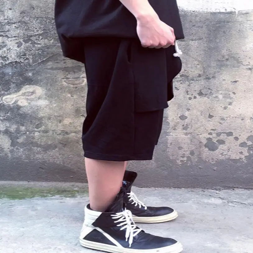 Men's Spring Korean And Summer New Leisure Double Stitching Low Crotch Harem Large Size Black Calf-length Pants / 27-40
Men's Spring Korean And Summer New Leisure Double Stitching Low Crotch Harem Large Size Black Calf-length Pants / 27-40