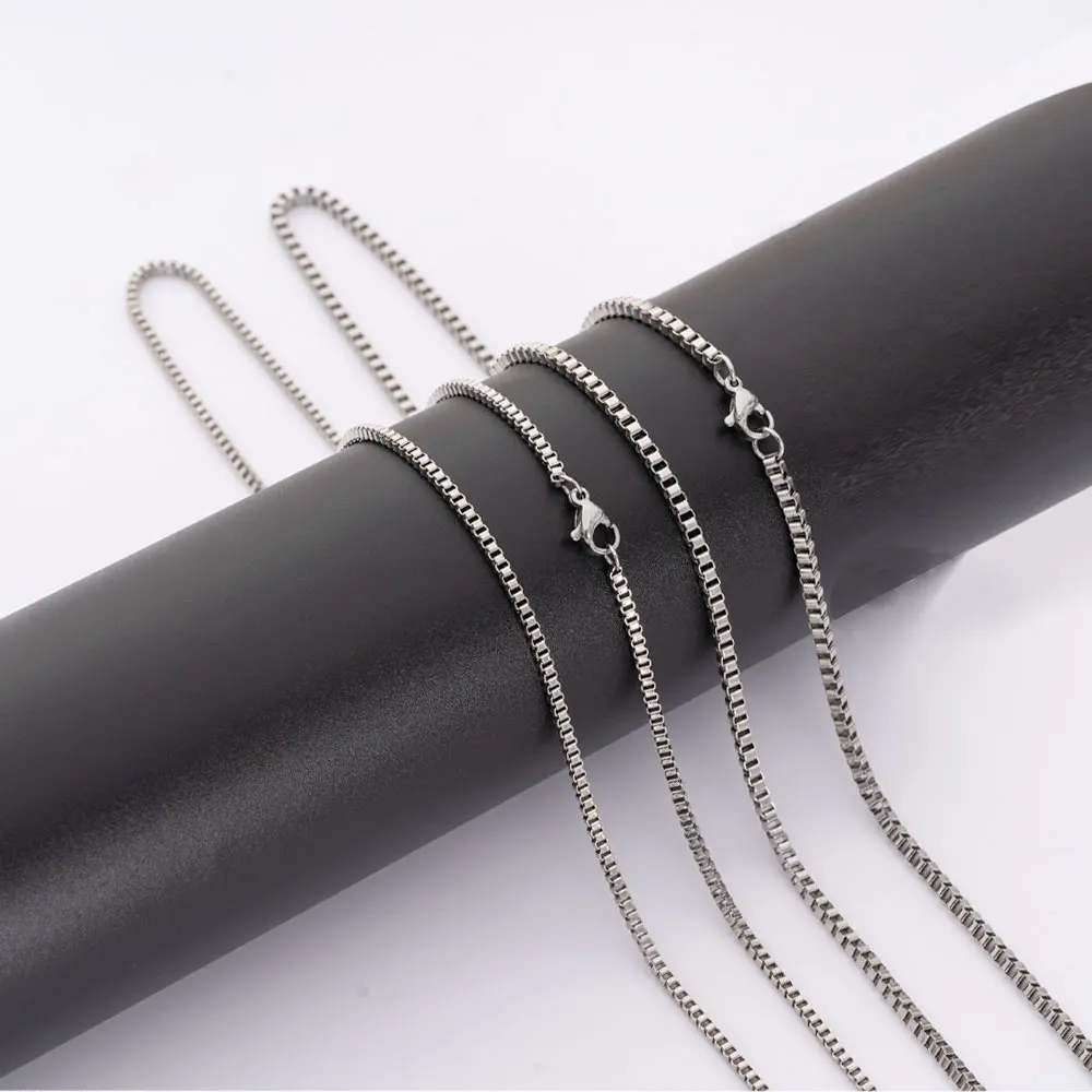 Men's Necklaces Stainless Steel Box Chain Bare Accessories Simple Titanium Without Pendant
Men's Necklaces Stainless Steel Box Chain Bare Accessories Simple Titanium Without Pendant
