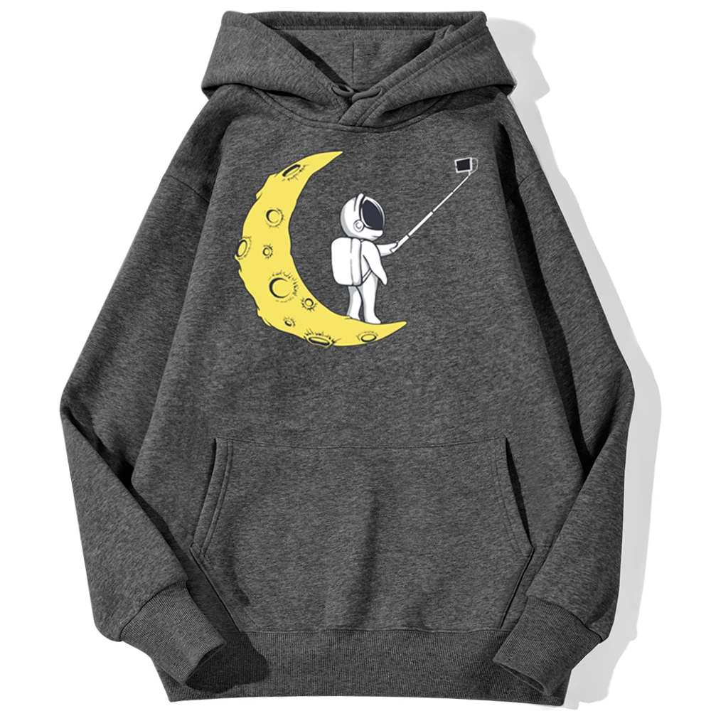 Cartoon Astronaut Photo On The Moon Hoodies Mens Vintage Warm Sweatshirts Fleece Autumn Streetwear Solid Color Fashion Hoody
Cartoon Astronaut Photo On The Moon Hoodies Mens Vintage Warm Sweatshirts Fleece Autumn Streetwear Solid Color Fashion Hoody