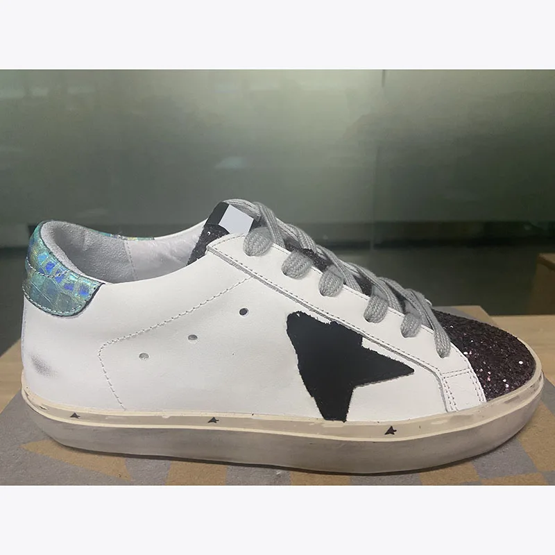 Four Seasons New Retro Old Parent-child Casual Sports Shoes Stitch Sequins Wear-resistant Fashion Snake Pattern Children ST110
Four Seasons New Retro Old Parent-child Casual Sports Shoes Stitch Sequins Wear-resistant Fashion Snake Pattern Children ST110