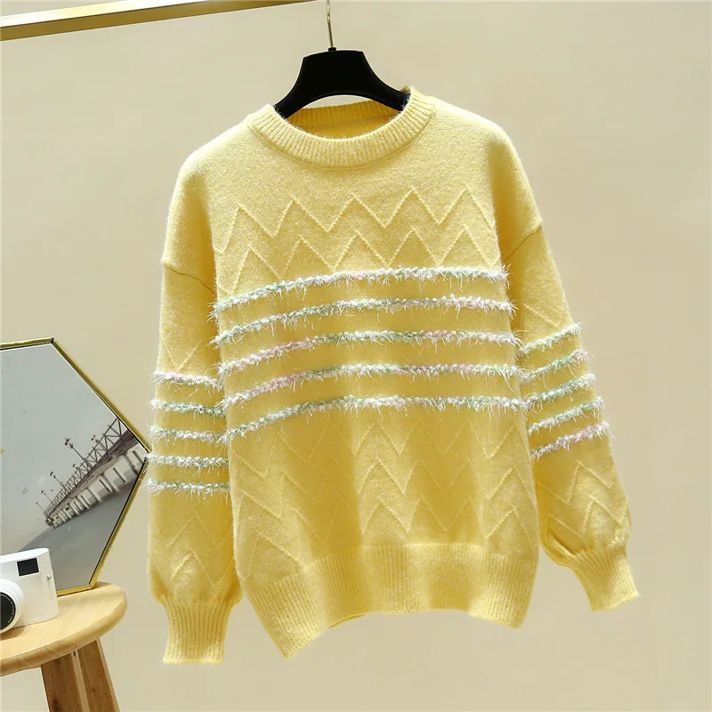 Autumn 2020 new seahorse wool round neck Pullover loose candy color Plush splicing long sleeve sweater sweater for women
Autumn 2020 new seahorse wool round neck Pullover loose candy color Plush splicing long sleeve sweater sweater for women