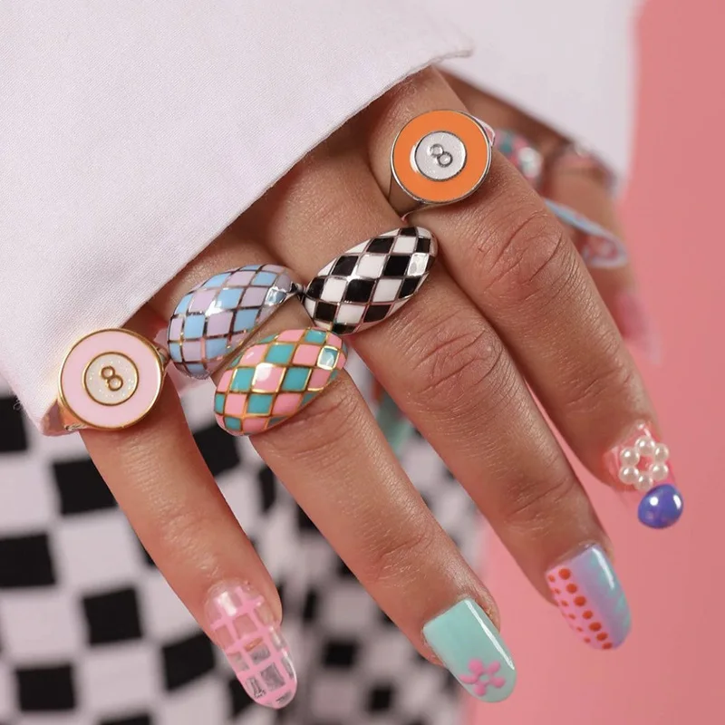 New Trend Colorful Dripping Oil Knuckle Ginger Ring Vintage Geometric Enamel Tai Chi Yinyang Rings for Women Cute Jewelry Gift
New Trend Colorful Dripping Oil Knuckle Ginger Ring Vintage Geometric Enamel Tai Chi Yinyang Rings for Women Cute Jewelry Gift