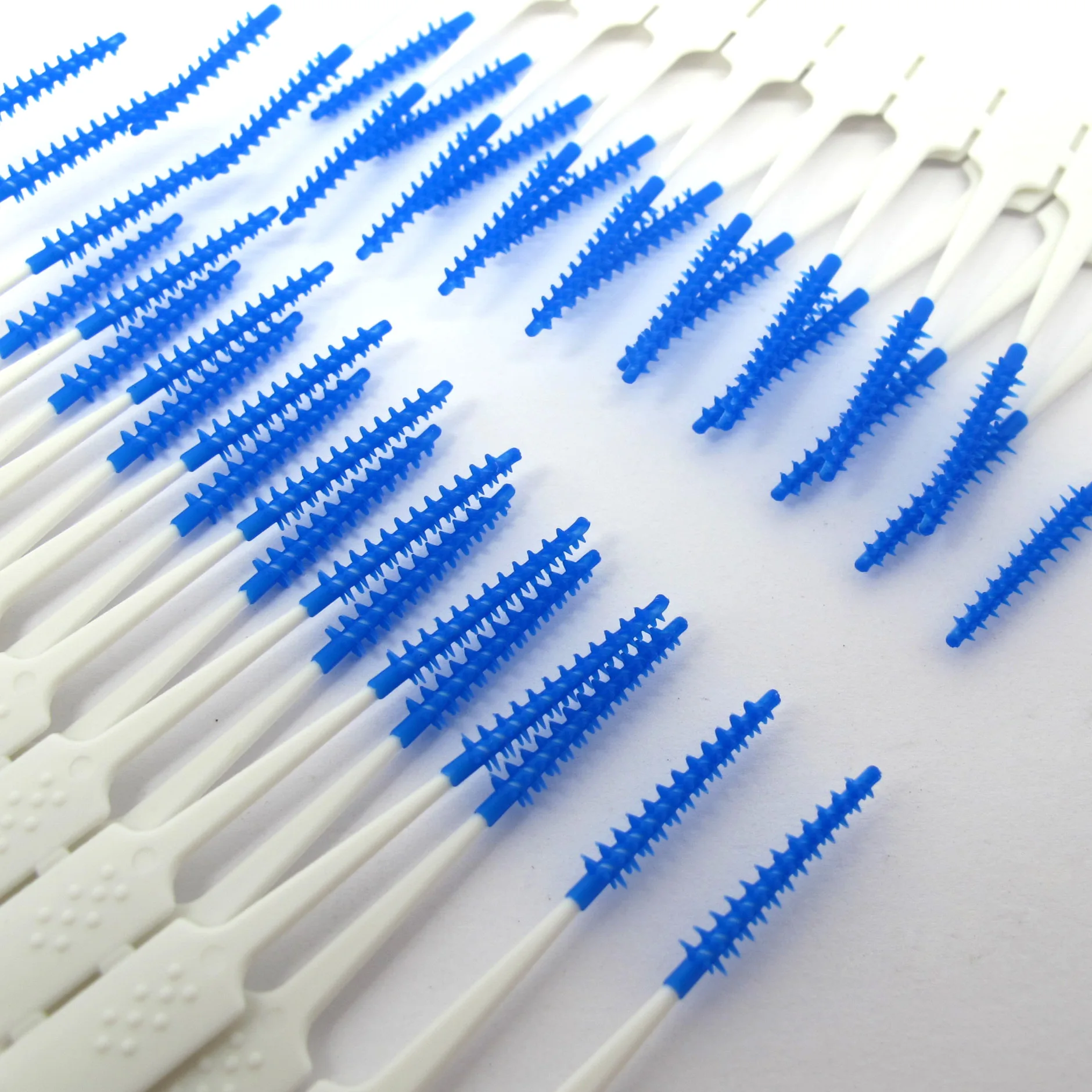 20Pcs/Set Super Soft Silicone Interdental Tooth Brush Floss Toothpick Clean Interdental Brush Teeth Gap Dental Care Supplies
20Pcs/Set Super Soft Silicone Interdental Tooth Brush Floss Toothpick Clean Interdental Brush Teeth Gap Dental Care Supplies