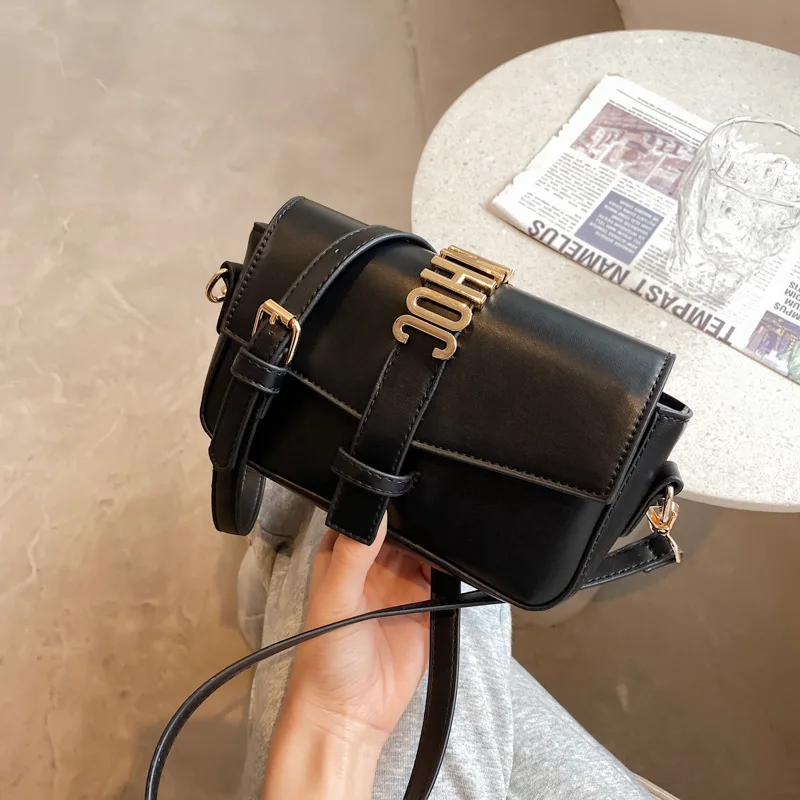 Fashion Shoulder Bags for Women Small Square Bag Cross Body Designer Bag Letter Decorated Satchel Handbag Bolso Grande Mujer
Fashion Shoulder Bags for Women Small Square Bag Cross Body Designer Bag Letter Decorated Satchel Handbag Bolso Grande Mujer