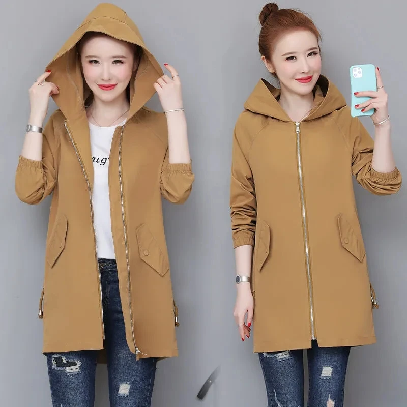 Mid-Length Windbreaker Lining Women 2021 New Spring Autumn Jacket Plus Size 4XL Loose Ladies Hooded Top Fashion Coat Female L400
Mid-Length Windbreaker Lining Women 2021 New Spring Autumn Jacket Plus Size 4XL Loose Ladies Hooded Top Fashion Coat Female L400