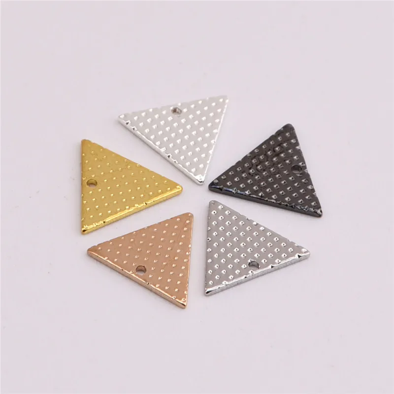 7.5mm equilateral geometric triangle single embossed copper pendant DIY handmade material pendant copper jewelry accessories
7.5mm equilateral geometric triangle single embossed copper pendant DIY handmade material pendant copper jewelry accessories