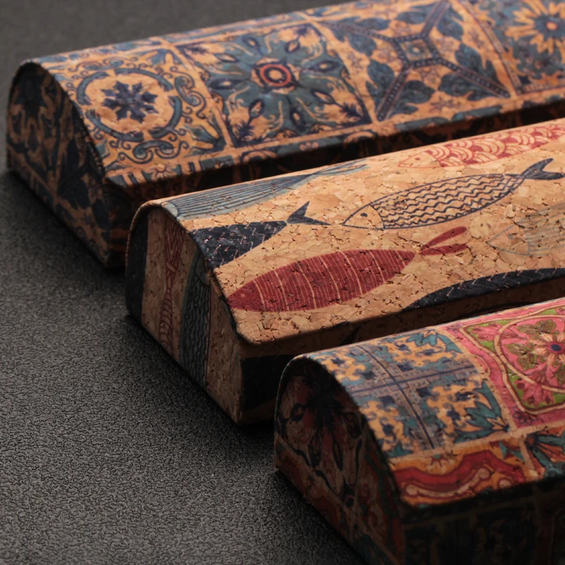 New Creative Treasure Mural style Magnetic Glasses Case Retro Portable Pressure Resistant Unisex Sunglasses Box
New Creative Treasure Mural style Magnetic Glasses Case Retro Portable Pressure Resistant Unisex Sunglasses Box