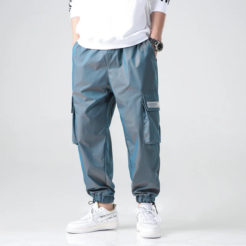 2021Men Streetwear Hip hop Reflective Casual Pants Men Fashion Male Elastic Waist New Harajuku Jogger Trousers Sweatpants Male
2021Men Streetwear Hip hop Reflective Casual Pants Men Fashion Male Elastic Waist New Harajuku Jogger Trousers Sweatpants Male