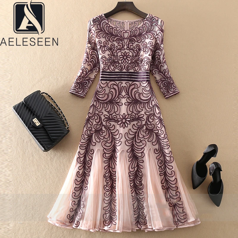 AELESEEN Women's Luxury Fashion Dress High Quality Elegant Flower Embroidery Autumn Party Holiday Vintage Office Dress
AELESEEN Women's Luxury Fashion Dress High Quality Elegant Flower Embroidery Autumn Party Holiday Vintage Office Dress