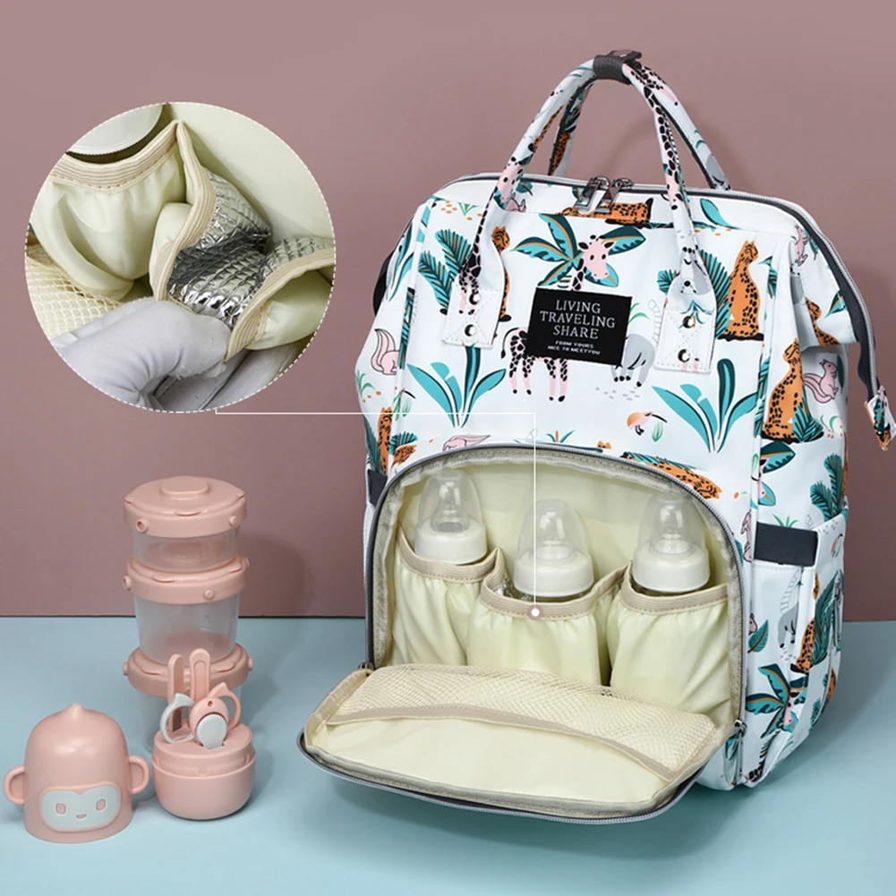 Mummy Mother Bag in the Maternity Hospital Large Capacity Bags for Babies Stroller Bag Thermal Bag For Babe Nappy Maternity Bags
Mummy Mother Bag in the Maternity Hospital Large Capacity Bags for Babies Stroller Bag Thermal Bag For Babe Nappy Maternity Bags