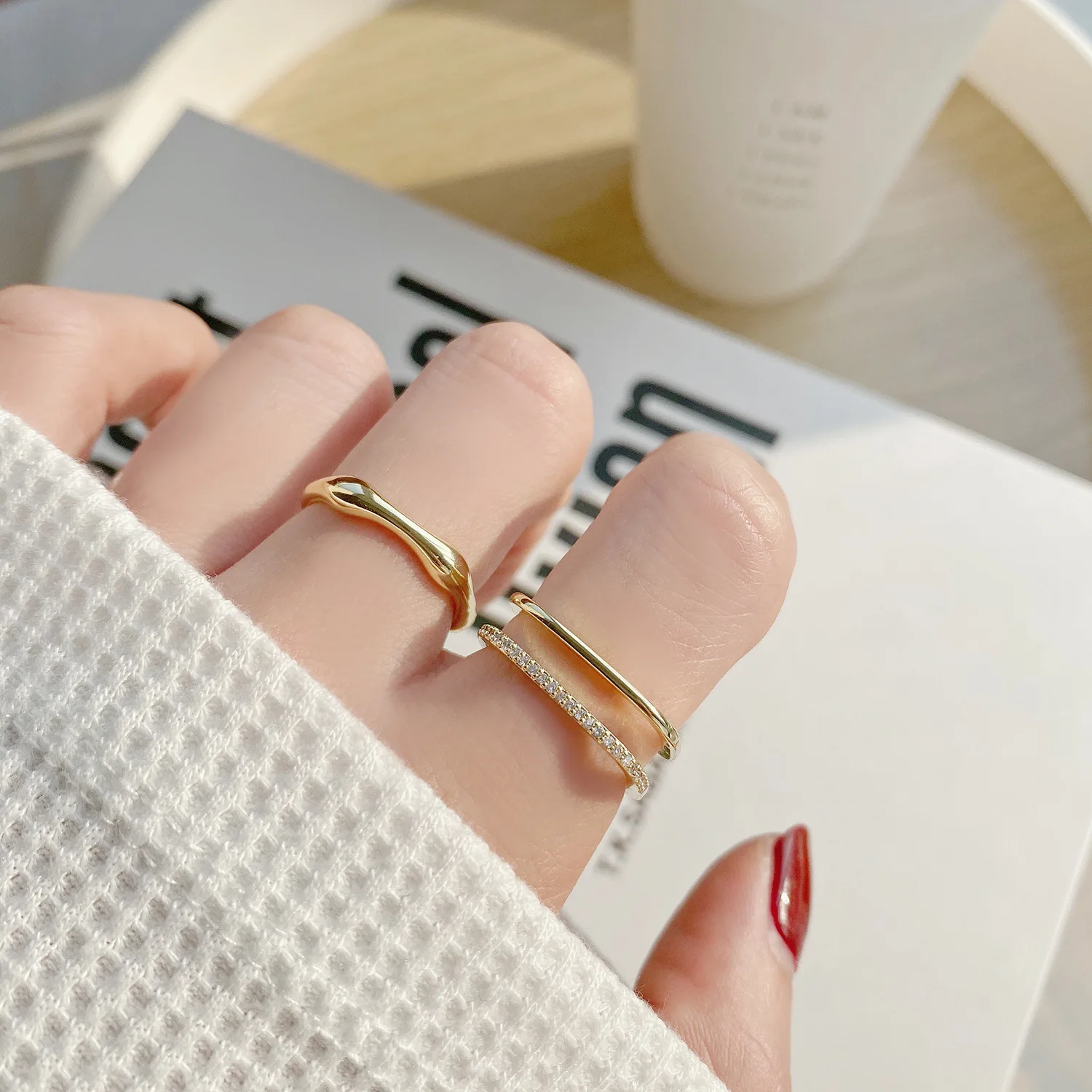 Женское Двухслойное Открытое кольцо, повседневное Ювелирное Украшение из 14-каратного золота с инкрустацией квадратным цирконием и полност... 
Женское Двухслойное Открытое кольцо, повседневное Ювелирное Украшение из 14-каратного золота с инкрустацией квадратным цирконием и полност...