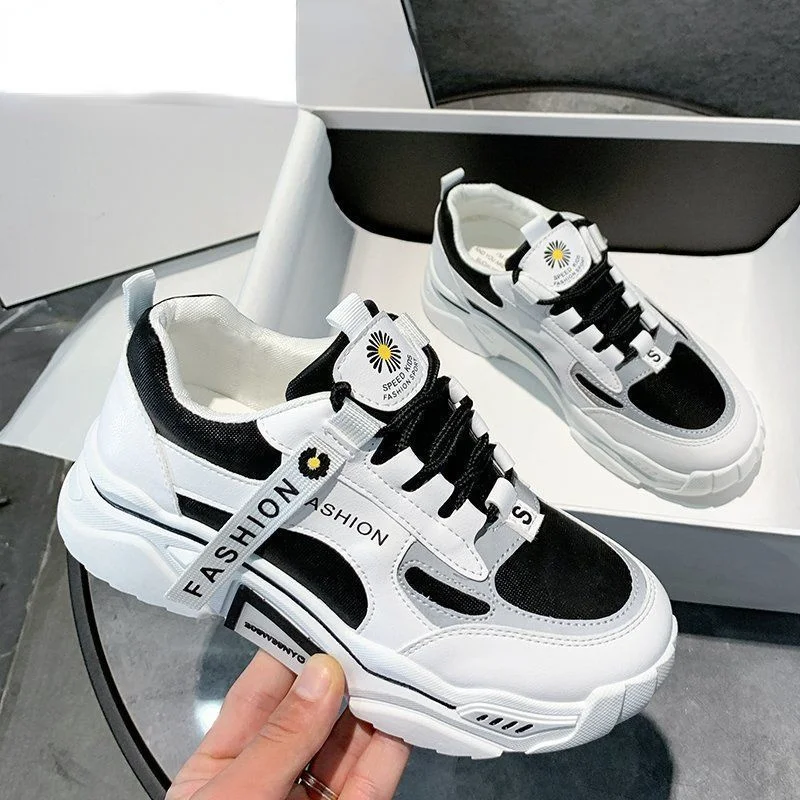 2021 Autumn New Fashion Women's Vulcanized Shoes Lace Up Color Matching Platform Sneakers Women Casual Dad Shoes Zapatos Mujer
2021 Autumn New Fashion Women's Vulcanized Shoes Lace Up Color Matching Platform Sneakers Women Casual Dad Shoes Zapatos Mujer
