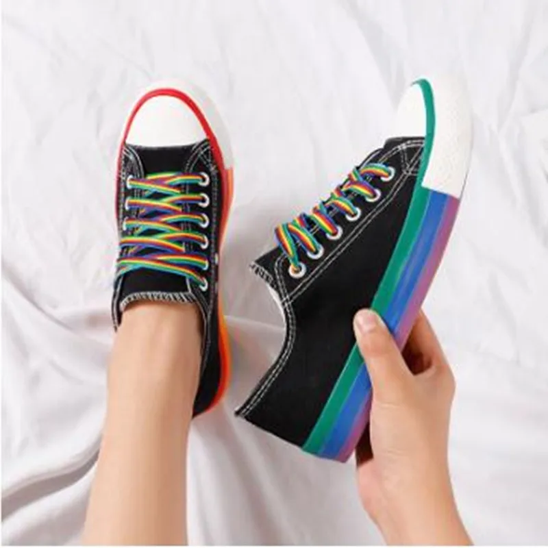 Women Vulcanized Shoes Canvas Sneakers Summer Candy Color New Fashion Rainbow Female Platform Walking Ladies Flat Comfort Casual
Women Vulcanized Shoes Canvas Sneakers Summer Candy Color New Fashion Rainbow Female Platform Walking Ladies Flat Comfort Casual