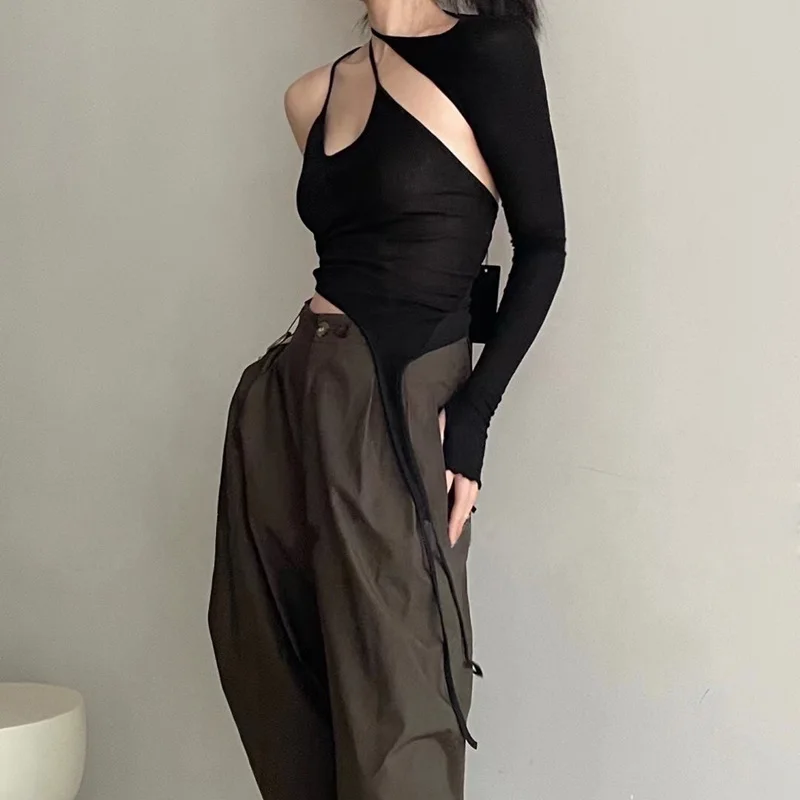 High Quality Autumn Women Fashionable Hollow Out Strap Sling Two-piece Suit Single-sleeved Open Back T-shirt Black Slim Top
High Quality Autumn Women Fashionable Hollow Out Strap Sling Two-piece Suit Single-sleeved Open Back T-shirt Black Slim Top