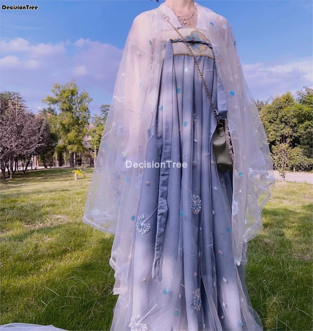 2022 chinese dress oriental women's hanfu costume traditional chinese fairy dance wear fairy princess dress stage performance
2022 chinese dress oriental women's hanfu costume traditional chinese fairy dance wear fairy princess dress stage performance