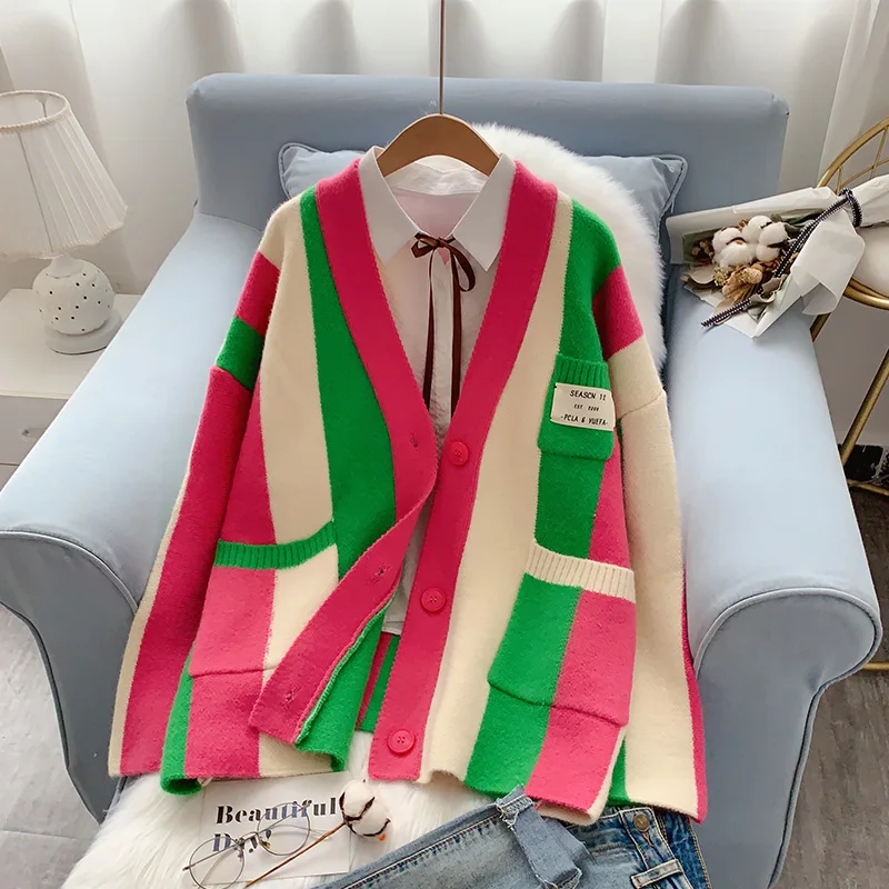 2021 New Girls Sweaters Autumn Sweater Colorful Striped Cardigan Women's Single Breasted V-neck Knitwear Cozy Loose Cardigans
2021 New Girls Sweaters Autumn Sweater Colorful Striped Cardigan Women's Single Breasted V-neck Knitwear Cozy Loose Cardigans