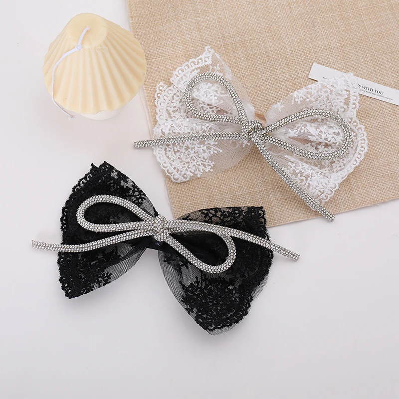 New Women Sweet Lace Bow Rhinestone Hair Clips Girls Lovely Hairpins Barrettes Hair Ornament Headband Fashion Hair Accessories
New Women Sweet Lace Bow Rhinestone Hair Clips Girls Lovely Hairpins Barrettes Hair Ornament Headband Fashion Hair Accessories