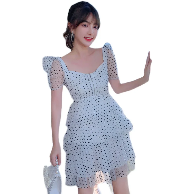 COIGARSAM Polka Dot Women one-piece dress korean New Summer Puff Sleeve Dresses White 1951
COIGARSAM Polka Dot Women one-piece dress korean New Summer Puff Sleeve Dresses White 1951