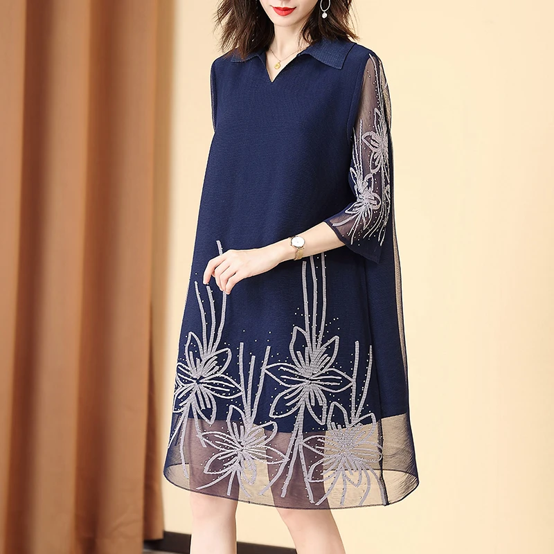 Plus Size Dress For Women 45-75KG Spring Summer 2020 Elastic Loose Miyake Pleated Turndown collar Three Quarter Sleeve Dress 
Plus Size Dress For Women 45-75KG Spring Summer 2020 Elastic Loose Miyake Pleated Turndown collar Three Quarter Sleeve Dress