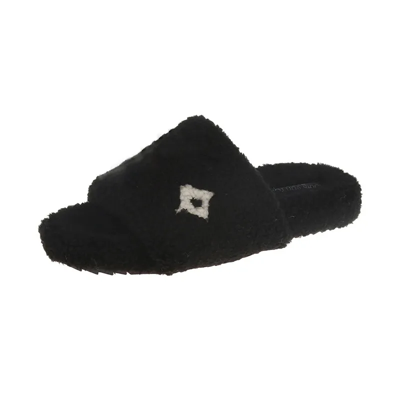

Women's Slippers Are Worn Outside In Summer. The New Anti-Skid Tide Flat Bottomed Lamb Wool In Autumn And Winter 2021