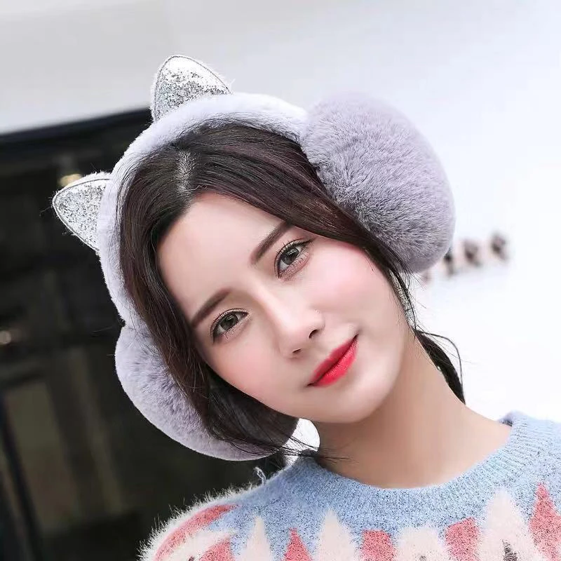 Winter Women Imitation Rabbit Fur Warm Earmuffs Cartoon Foldable Cat Ear Sequins Plush Cycling Earmuffs
Winter Women Imitation Rabbit Fur Warm Earmuffs Cartoon Foldable Cat Ear Sequins Plush Cycling Earmuffs