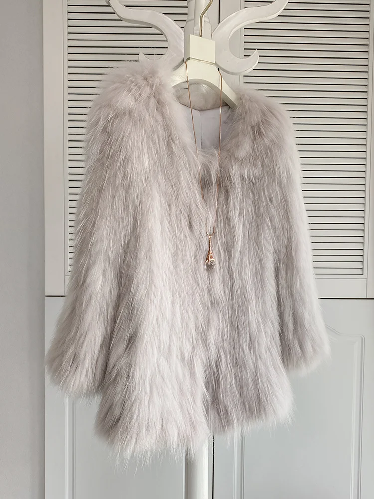 Новинка 2021, женское меховое пальто средней длины Young fur, Тканое непромокаемое зимнее пальто для девушек
Новинка 2021, женское меховое пальто средней длины Young fur, Тканое непромокаемое зимнее пальто для девушек