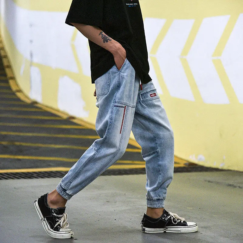 2021 Mens Jeans Casual Joggers Plus Size Hip Hop Harem Denim Pants Patchwork Quality Trousers Blue Jeans Male Clothes
2021 Mens Jeans Casual Joggers Plus Size Hip Hop Harem Denim Pants Patchwork Quality Trousers Blue Jeans Male Clothes