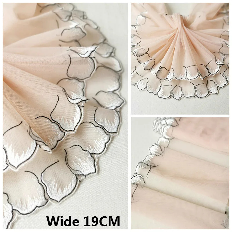 19CM Wide Luxury Skin Pink Mesh Embroidery Lace Applique Collar Edge Trim Wedding Dress Head Veil DIY Sewing Guipure Supplies
19CM Wide Luxury Skin Pink Mesh Embroidery Lace Applique Collar Edge Trim Wedding Dress Head Veil DIY Sewing Guipure Supplies