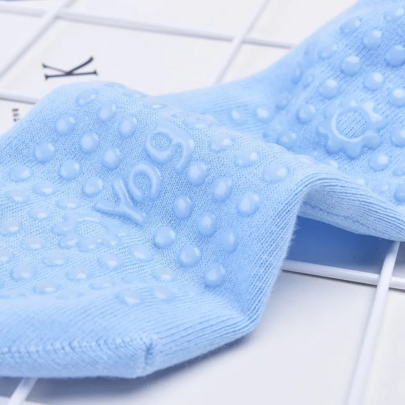 women Yoga Socks Combed Cotton Yoga Socks Female Yoga Sports Dance Professional Non-slip Pilates Fitness socks EU35-40
women Yoga Socks Combed Cotton Yoga Socks Female Yoga Sports Dance Professional Non-slip Pilates Fitness socks EU35-40
