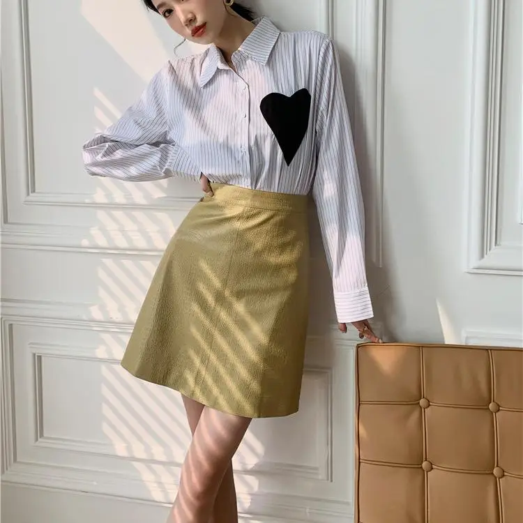 ZHISILAO Vintage Stripe Heart Print Blouse Women Oversize Long Sleeve Shirt Mujer Maxi Spring Summer 2021 Tops Elegant Blousa
ZHISILAO Vintage Stripe Heart Print Blouse Women Oversize Long Sleeve Shirt Mujer Maxi Spring Summer 2021 Tops Elegant Blousa