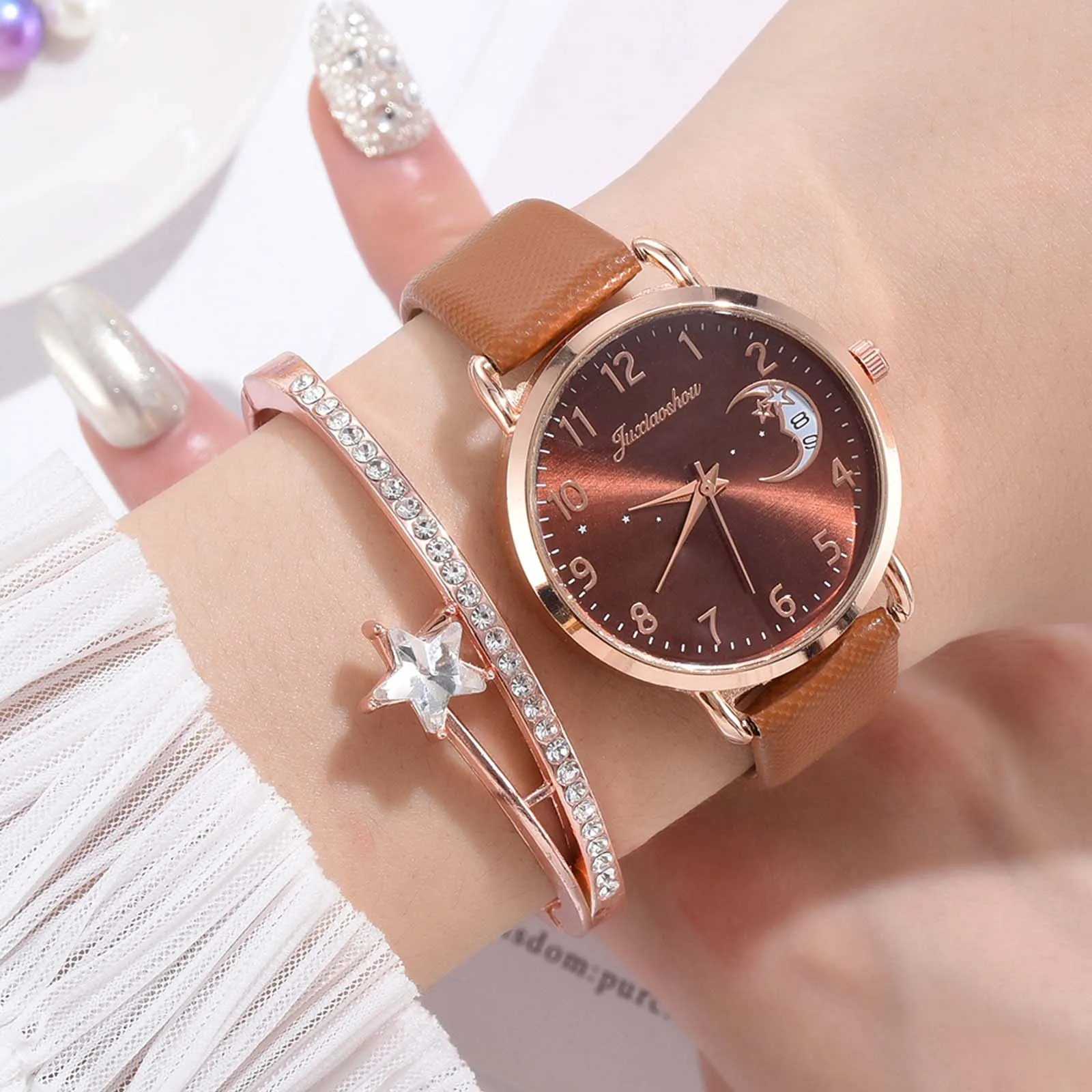 Quartz Watches Luxury Stainless Steel Dial Casual Bracele Wrist Watch relojes para mujer montre women quartz watches relógio
Quartz Watches Luxury Stainless Steel Dial Casual Bracele Wrist Watch relojes para mujer montre women quartz watches relógio