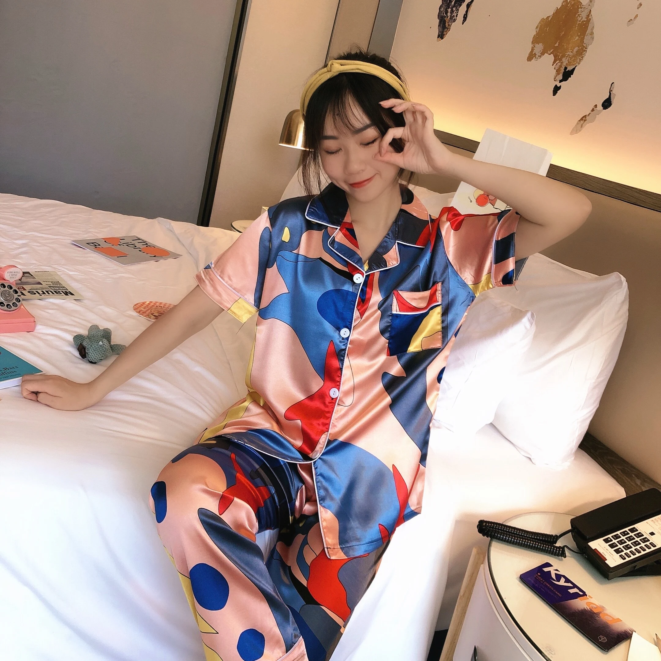 Pajamas for women summer sleepwear Silk Pjs Spring women Sleeping Shirt Home Wear satin Pijama Pyjamas Plus Size Nightwear Set
Pajamas for women summer sleepwear Silk Pjs Spring women Sleeping Shirt Home Wear satin Pijama Pyjamas Plus Size Nightwear Set