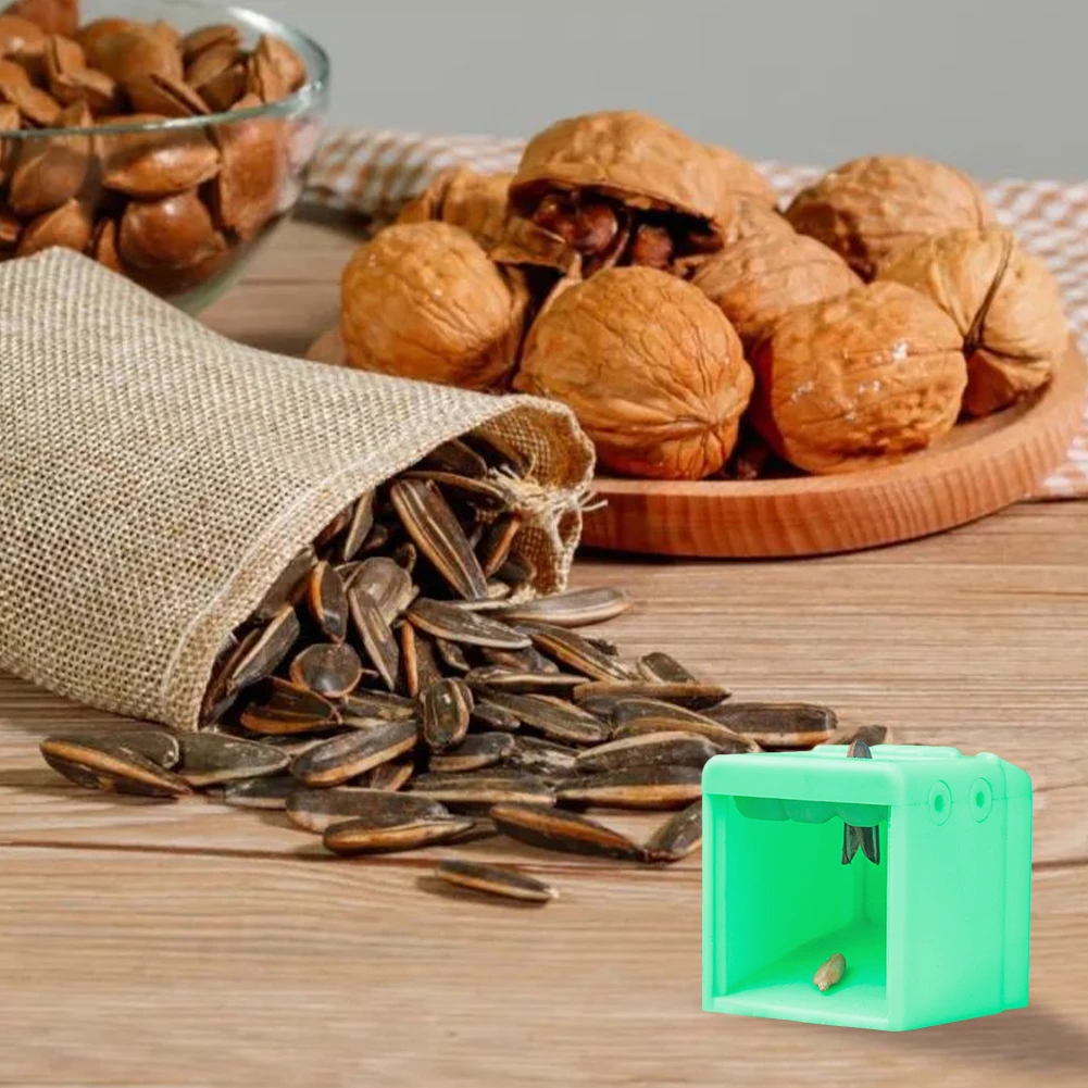 Melon seed peeler automatic shelling machine sunflower melon seeds opener artifact lazy nutcracker home kitchen accessories
Melon seed peeler automatic shelling machine sunflower melon seeds opener artifact lazy nutcracker home kitchen accessories