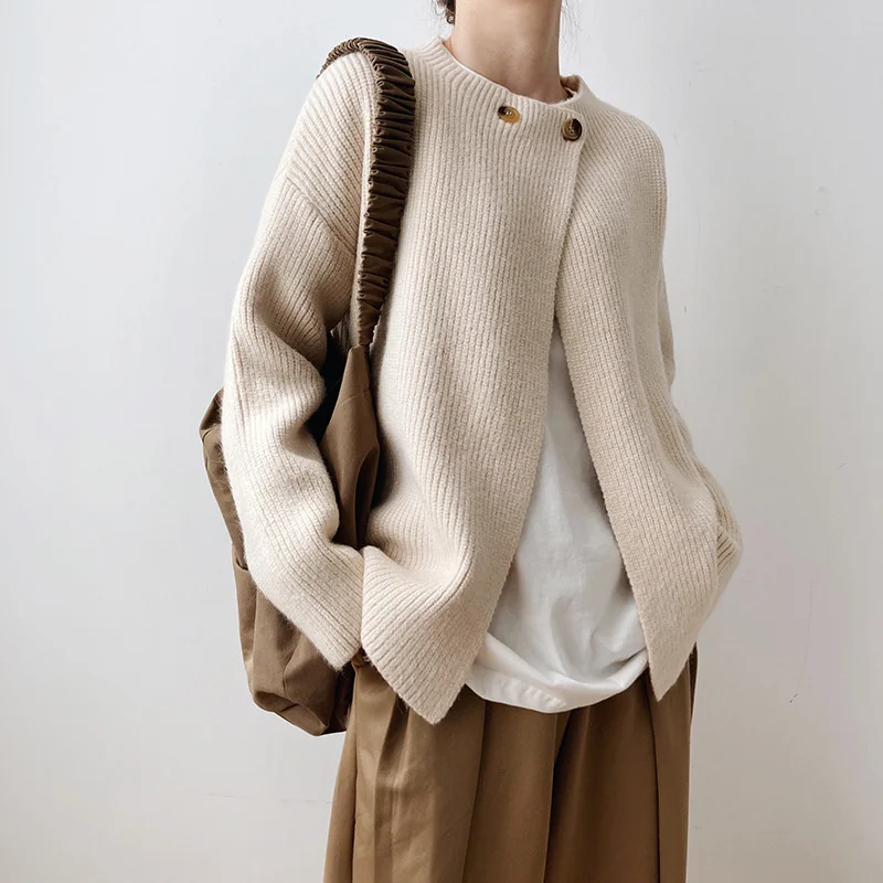 Cardigan Women Sweater Korean Solid Long-Sleeved Knit Shirt Clothes Fashion Loose Lazy Wind Autumn Winter Top Female Coat Sueter
Cardigan Women Sweater Korean Solid Long-Sleeved Knit Shirt Clothes Fashion Loose Lazy Wind Autumn Winter Top Female Coat Sueter