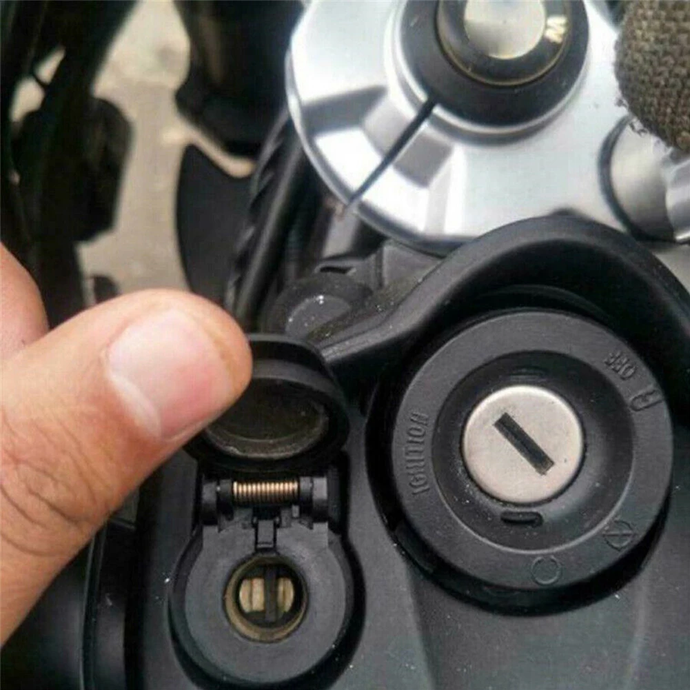 Waterproof Type C + USB Power Socket Charger for BMW Motorcycle DIN Plug Adapter
Waterproof Type C + USB Power Socket Charger for BMW Motorcycle DIN Plug Adapter
