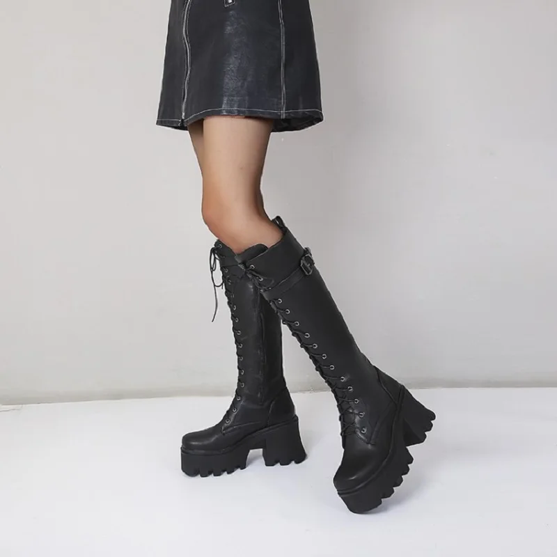 IPPEUM Knee High Boots Platform Punk Style Martin Boots Cross Strap Belt Buckle High Chunky Heel Street Trendy Boots For Women
IPPEUM Knee High Boots Platform Punk Style Martin Boots Cross Strap Belt Buckle High Chunky Heel Street Trendy Boots For Women