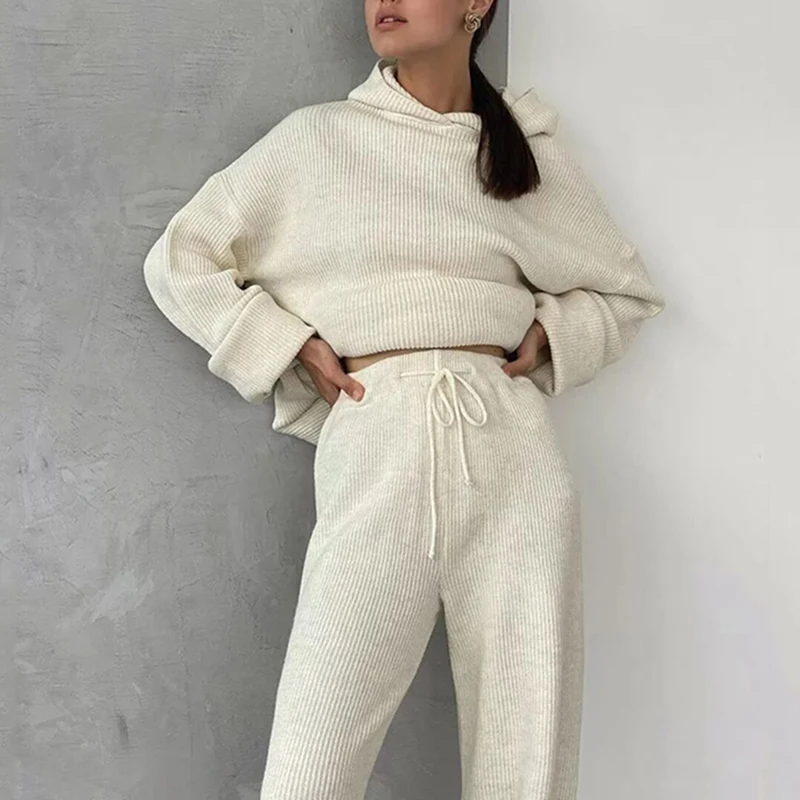 2021 Spring Fashion Solid Knitted Sets Women Casual Hooded Pullover And Wide Leg Pants Chic Suits Autumn Lady Elegant Tracksuits
2021 Spring Fashion Solid Knitted Sets Women Casual Hooded Pullover And Wide Leg Pants Chic Suits Autumn Lady Elegant Tracksuits