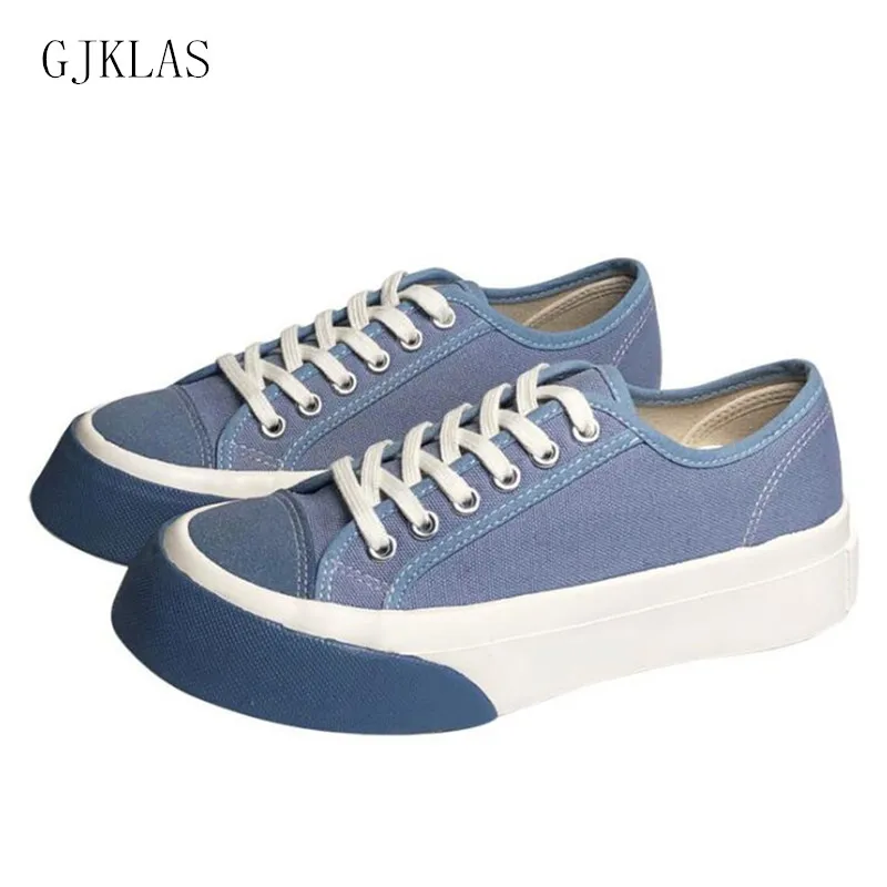 Canvas Flat Shoes Women Chunky Sneakers Fashion Woman Vulcanize Shoes Trainers Casuales Platform Shoes Woman Flats Sneakers
Canvas Flat Shoes Women Chunky Sneakers Fashion Woman Vulcanize Shoes Trainers Casuales Platform Shoes Woman Flats Sneakers