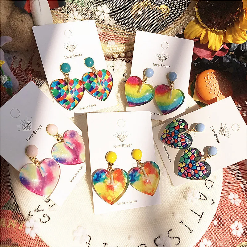 New Fashion Resin Rainbow Color Gradient Mosaic Love Heart Starry Sky Dangle Earring Stud for Women Girl Travel Jewelry Gifts
New Fashion Resin Rainbow Color Gradient Mosaic Love Heart Starry Sky Dangle Earring Stud for Women Girl Travel Jewelry Gifts