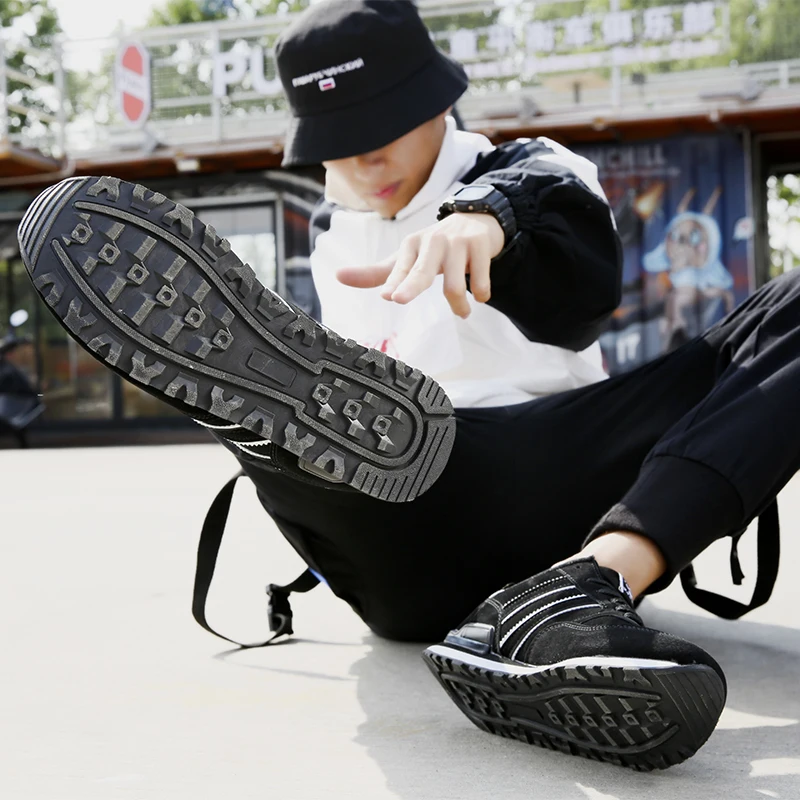 new MDUG 2021 artificial Leather Men Causal Shoes Male Spring Men Casual Light Shoes Sneakers Lac-up Flats Breathable Outdoors
new MDUG 2021 artificial Leather Men Causal Shoes Male Spring Men Casual Light Shoes Sneakers Lac-up Flats Breathable Outdoors