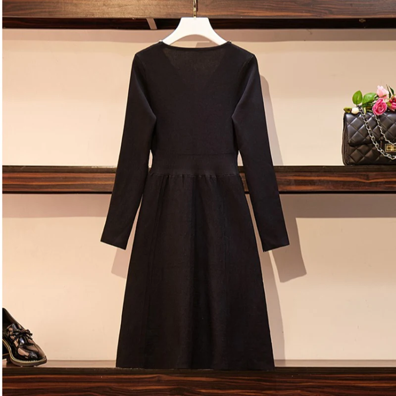 XL-5XL Plus Size Women Chiffon Shirt Dress Autumn 2020 V-neck Single-breasted Long Sleeve Elastic Waist Ladies Elegant Dresses 
XL-5XL Plus Size Women Chiffon Shirt Dress Autumn 2020 V-neck Single-breasted Long Sleeve Elastic Waist Ladies Elegant Dresses