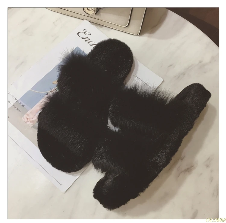 2020 Women Warm Winter New Rabbit Hair Slippers Female 2 Belt Fashion Wear Thick Platform Soft Fur Flat Slides Shoes
2020 Women Warm Winter New Rabbit Hair Slippers Female 2 Belt Fashion Wear Thick Platform Soft Fur Flat Slides Shoes