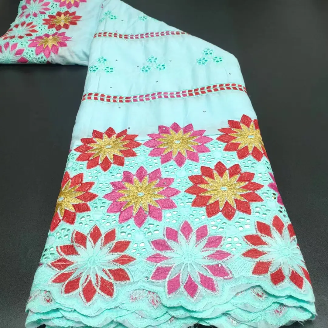 Flower Embroidery African Cotton Lace Fabric 2021 Wedding Swiss Voile Material 5Yards Nigerian Broderie Tissus Coton Cloth TC56
Flower Embroidery African Cotton Lace Fabric 2021 Wedding Swiss Voile Material 5Yards Nigerian Broderie Tissus Coton Cloth TC56