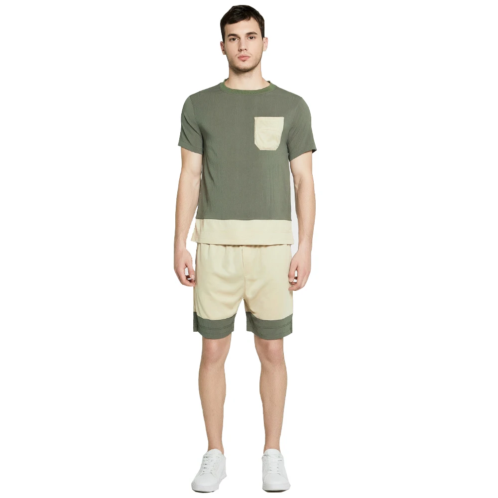 Leisure fashion sports two piece suit men's cultivate one's morality short sleeve T-shirt quilt football running shorts
Leisure fashion sports two piece suit men's cultivate one's morality short sleeve T-shirt quilt football running shorts