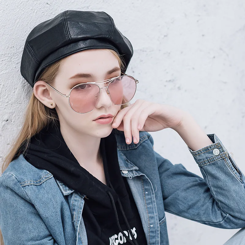 Beret Women's Autumn Winter Version Of The Wild British Retro Fashion Casual Painter Hat Flat Cap High-Quality Leather U Beanie
Beret Women's Autumn Winter Version Of The Wild British Retro Fashion Casual Painter Hat Flat Cap High-Quality Leather U Beanie